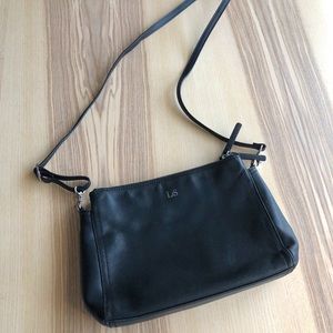 Lo & Sons Pearl Convertible Black Crossbody